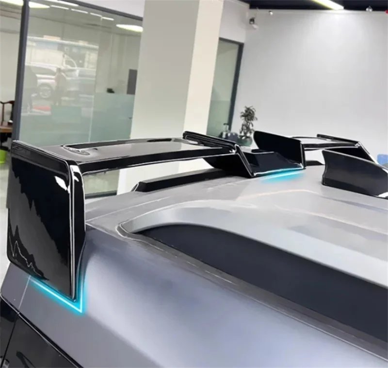 JETOUR Traveler T2 2024 Black ABS Rear Spoiler Upgrade