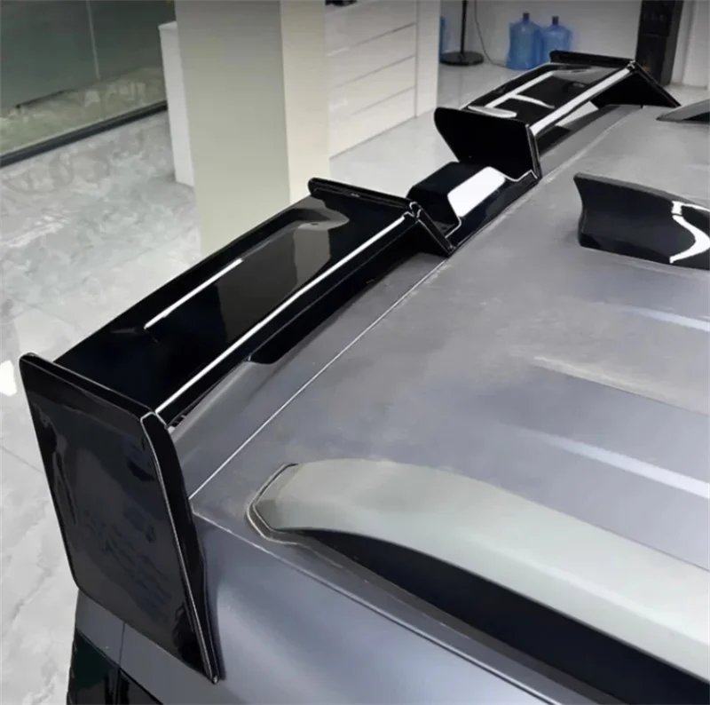 JETOUR Traveler T2 2024 Black ABS Rear Spoiler Upgrade