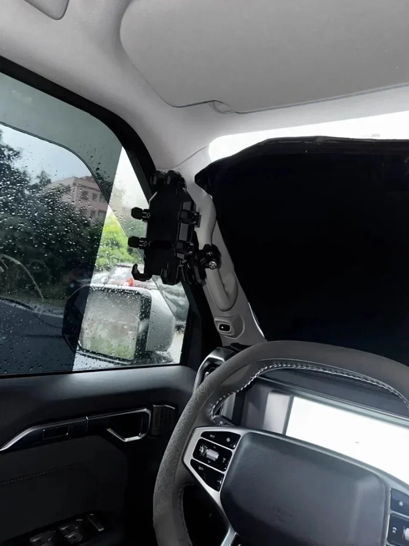 Jetour Traveller T2 Car A-Pillar Phone Holder - 2023-2025