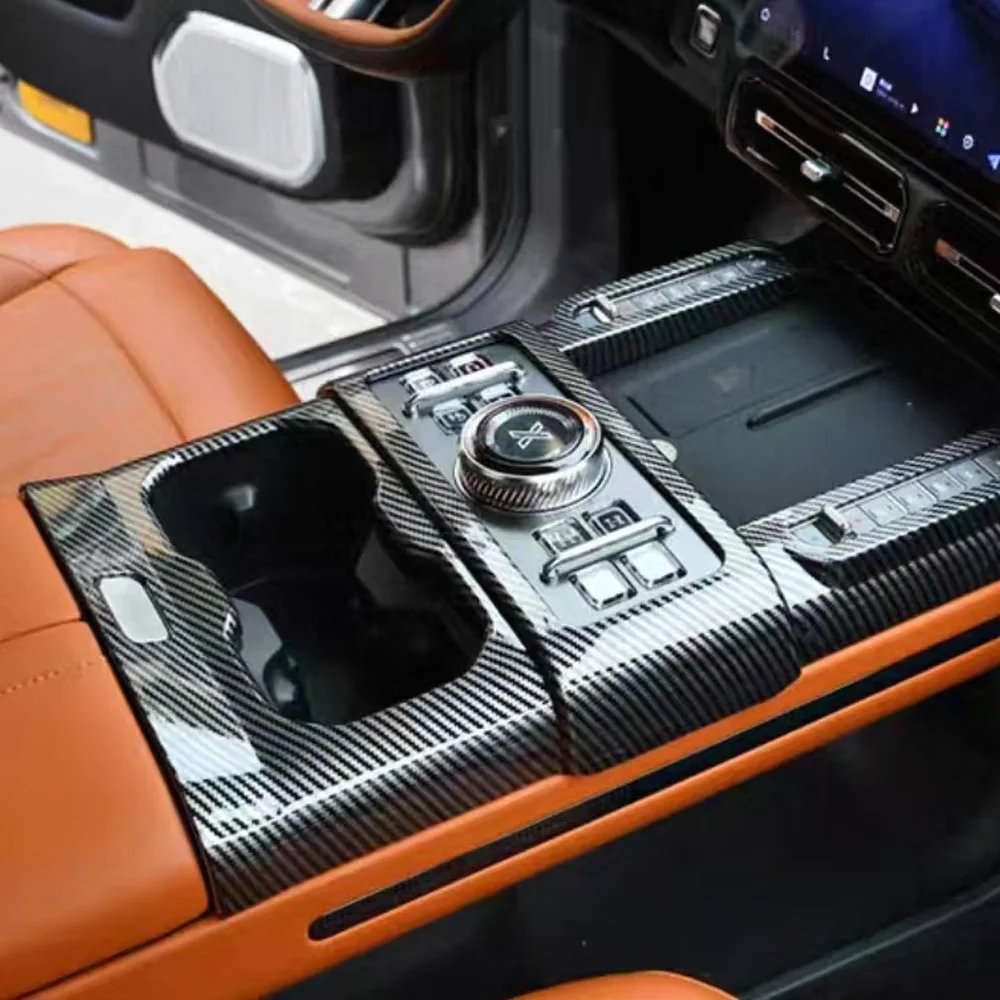 Carbon Fiber Pattern Modification Accessories For JETOUR G700 2025 2026 The Rear Air Outlet Of The Central Control Gear Panel