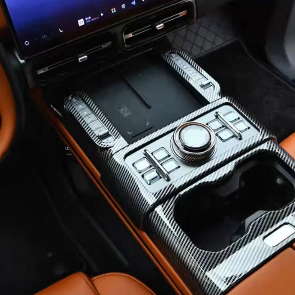 JETOUR G700 2025-2026 Carbon Fiber Rear Air Outlet Trim