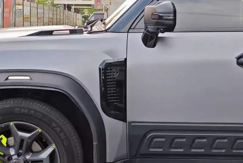 JETOUR Traveler T2 Car Leaf Panel Decorative Cover & Air Vent Sticker